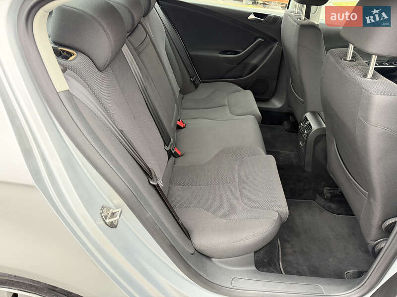 Седан Volkswagen Passat 2009 в Виннице