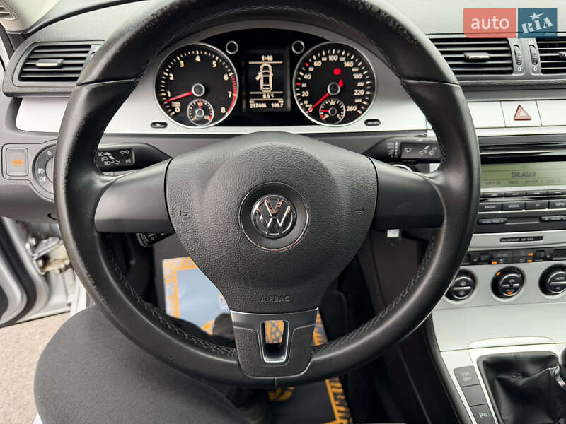 Седан Volkswagen Passat 2009 в Виннице