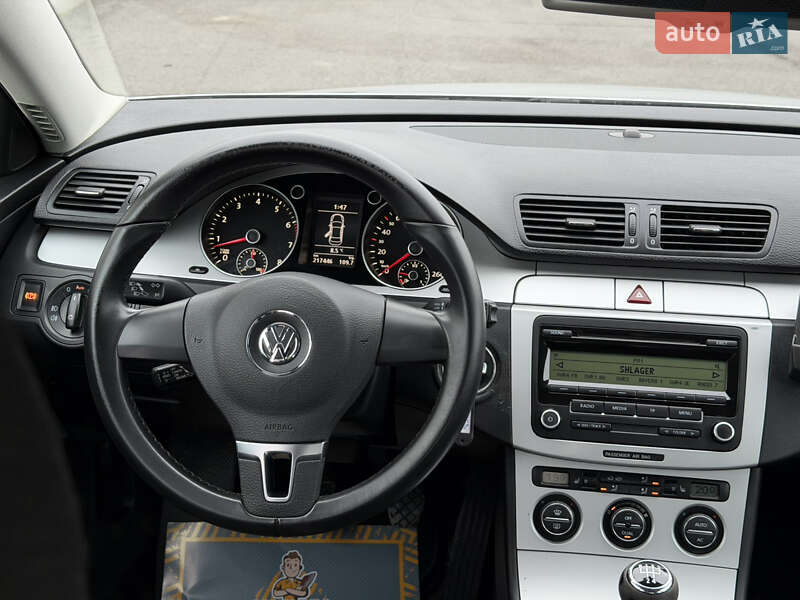 Седан Volkswagen Passat 2009 в Виннице