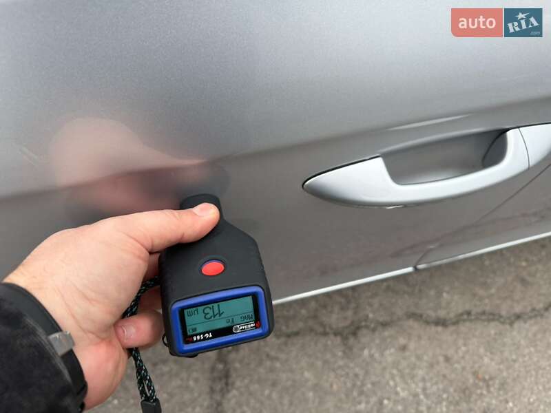 Седан Volkswagen Passat 2009 в Виннице