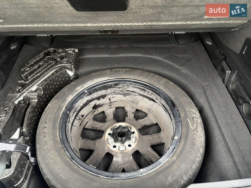 Универсал Volkswagen Passat 2020 в Львове