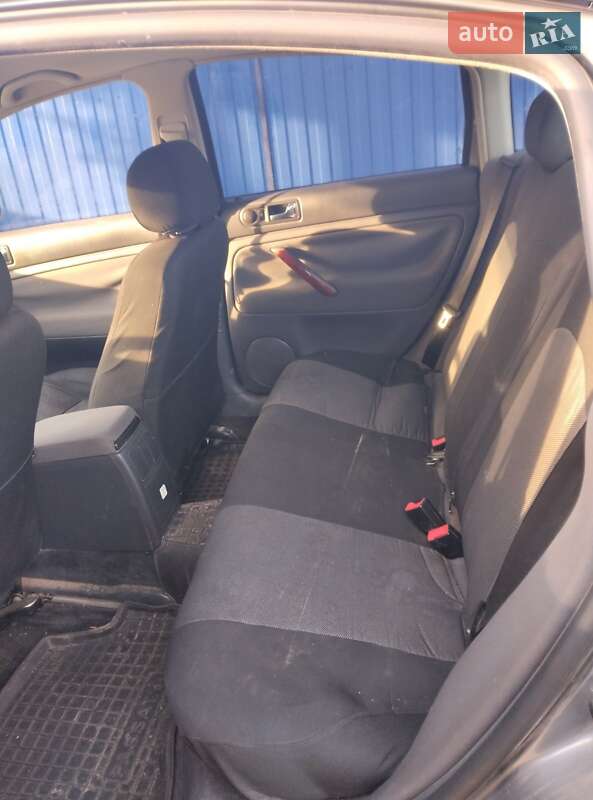 Седан Volkswagen Passat 2005 в Чернігові фото Седан Volkswagen Passat 2005 в Чернігові