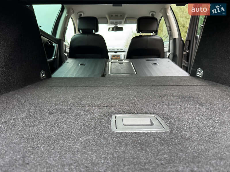 Універсал Volkswagen Passat 2012 в Рівному