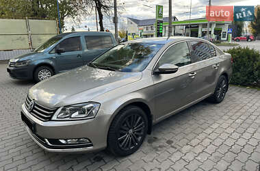 Седан Volkswagen Passat 2012 в Хмельницком