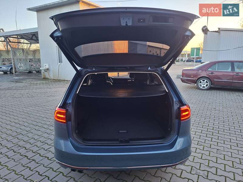 Универсал Volkswagen Passat 2016 в Черновцах
