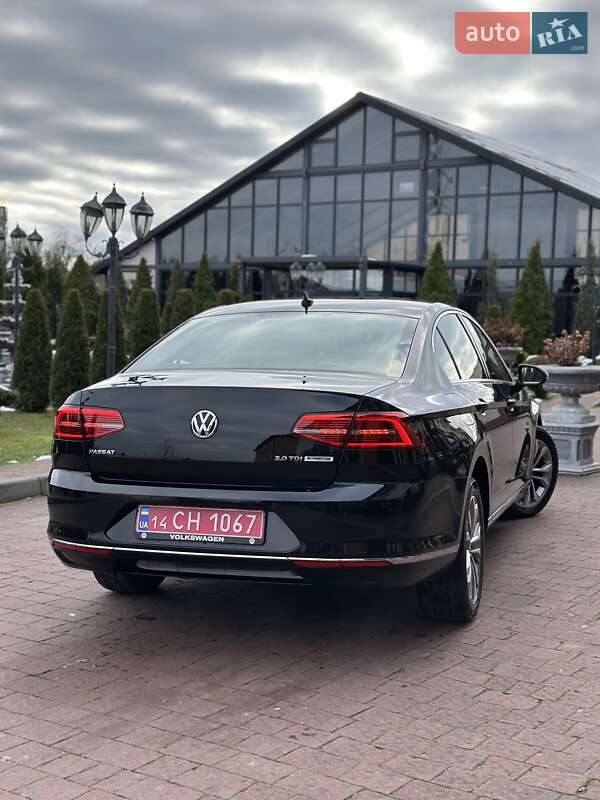 Седан Volkswagen Passat 2016 в Стрые