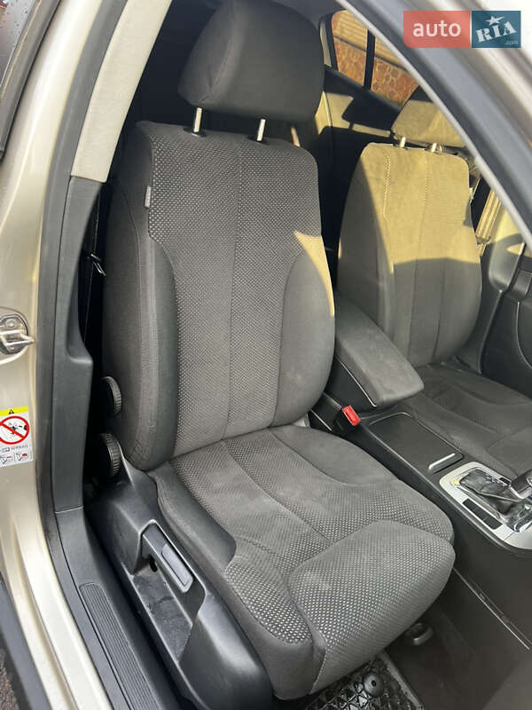 Седан Volkswagen Passat 2008 в Житомире