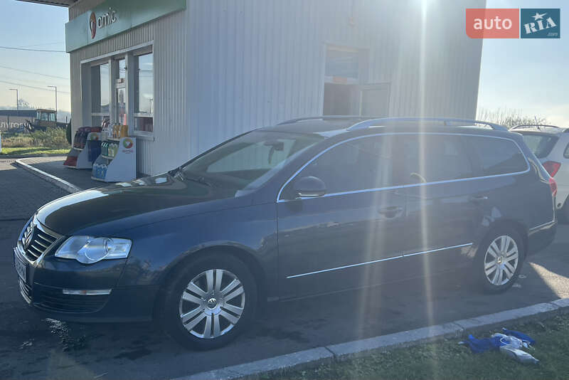 Универсал Volkswagen Passat 2008 в Львове