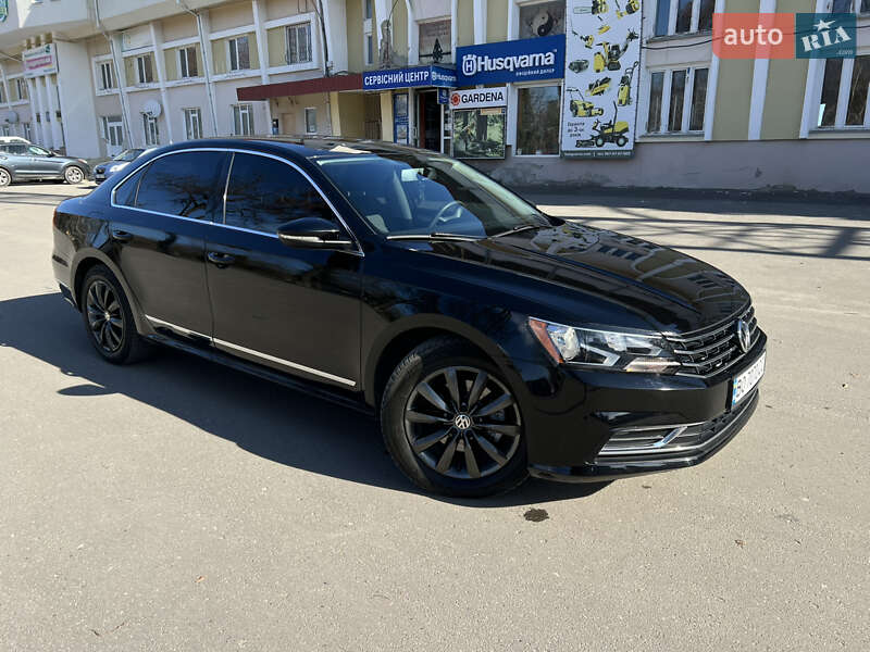 Седан Volkswagen Passat 2016 в Тернополе