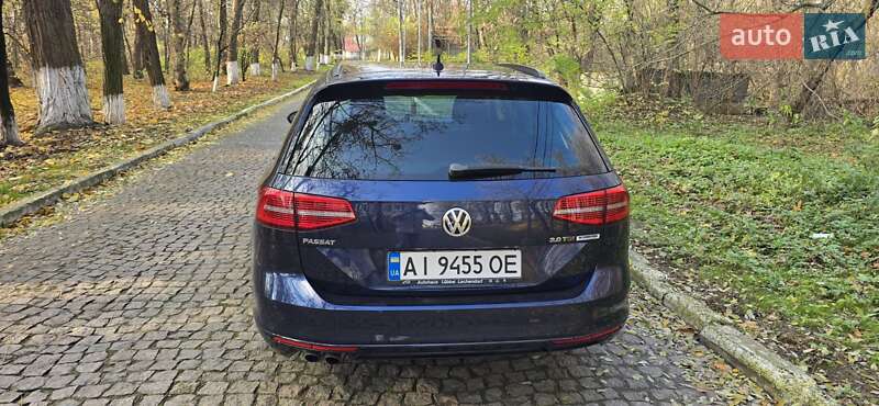 Універсал Volkswagen Passat 2015 в Чернівцях