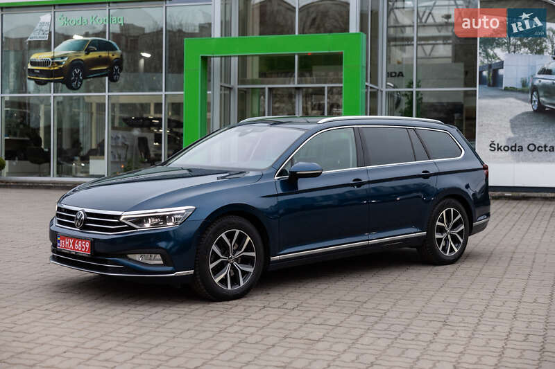Универсал Volkswagen Passat 2021 в Луцке