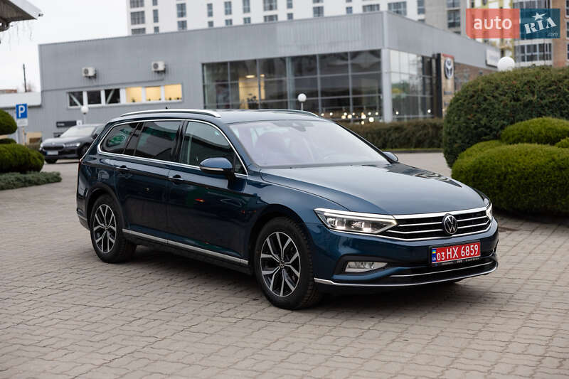 Универсал Volkswagen Passat 2021 в Луцке