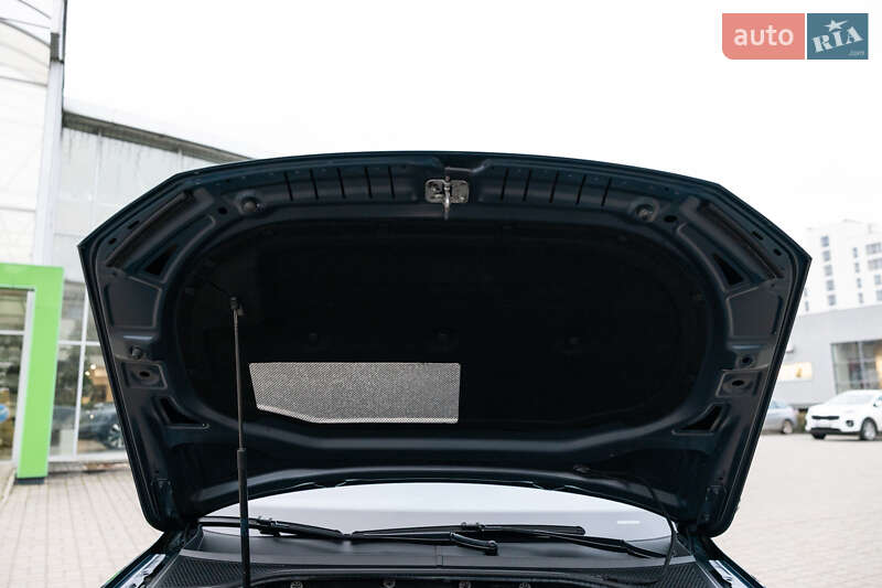 Универсал Volkswagen Passat 2021 в Луцке