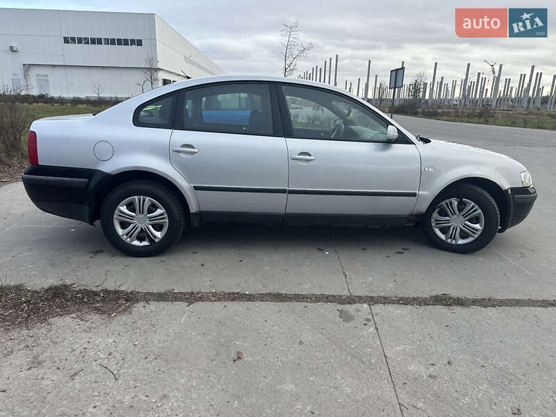 Седан Volkswagen Passat 2000 в Коростене фото 7 Седан Volkswagen Passat 2000 в Коростене