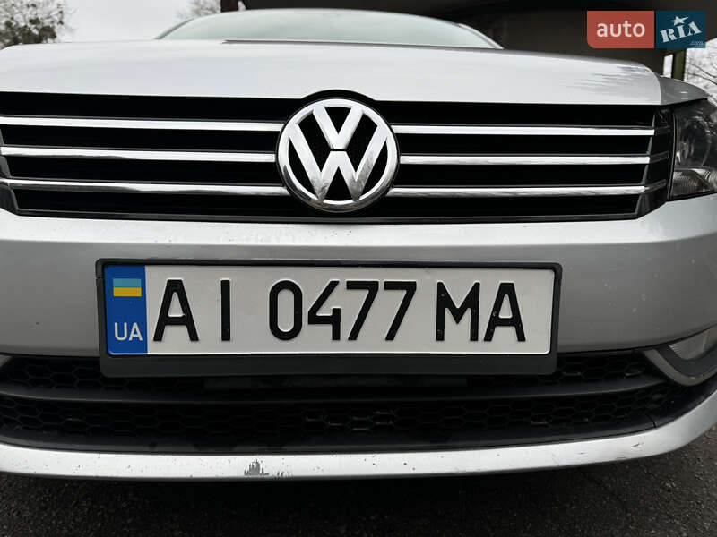 Седан Volkswagen Passat 2015 в Киеве