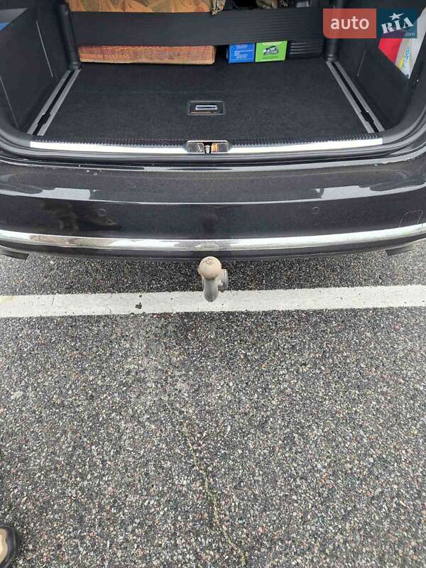 Универсал Volkswagen Passat 2013 в Киеве