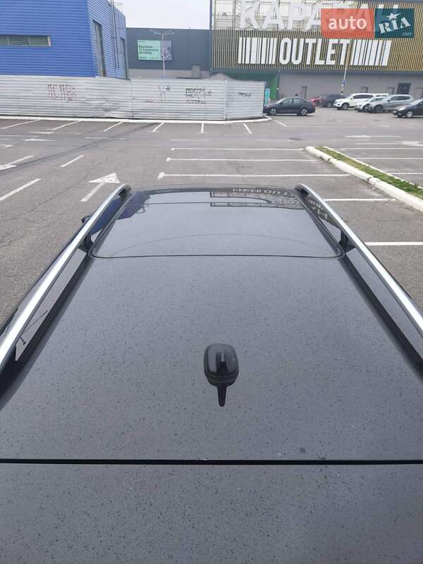 Универсал Volkswagen Passat 2013 в Киеве