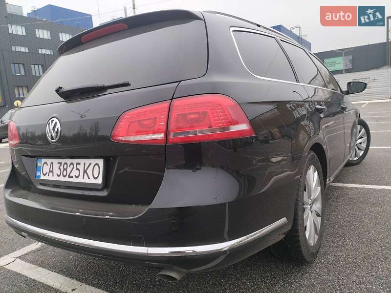 Универсал Volkswagen Passat 2013 в Киеве