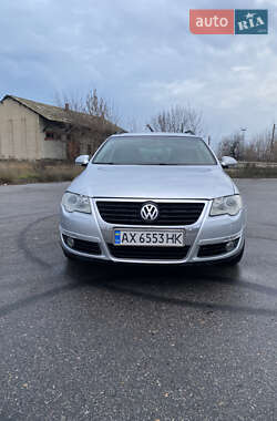 Универсал Volkswagen Passat 2006 в Харькове
