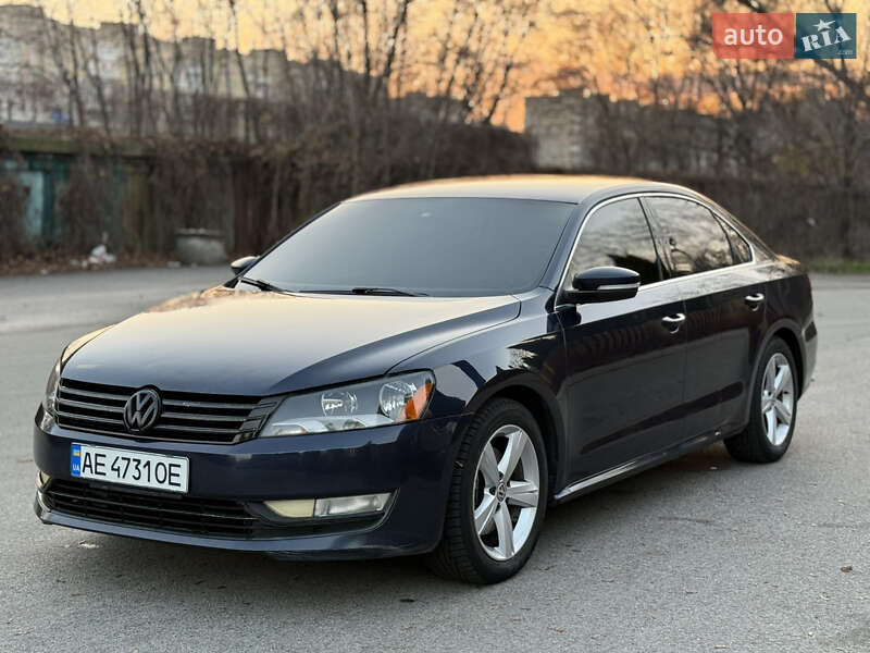 Седан Volkswagen Passat 2015 в Днепре