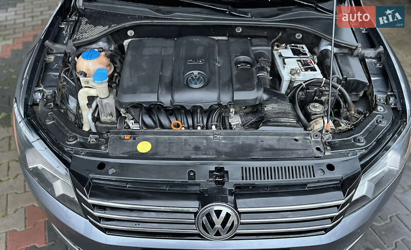 Седан Volkswagen Passat 2012 в Виннице