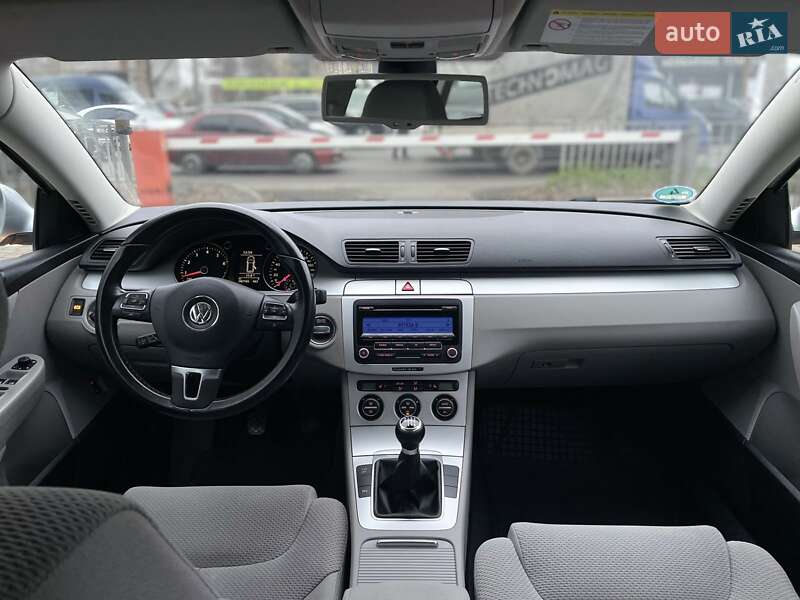 Универсал Volkswagen Passat 2010 в Днепре фото 14 Универсал Volkswagen Passat 2010 в Днепре