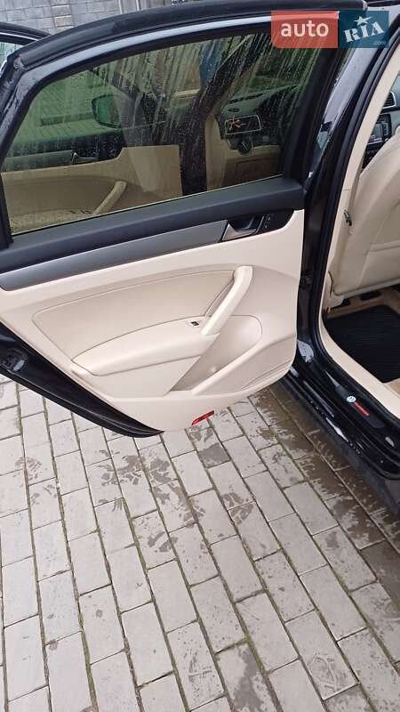 Седан Volkswagen Passat 2014 в Березному