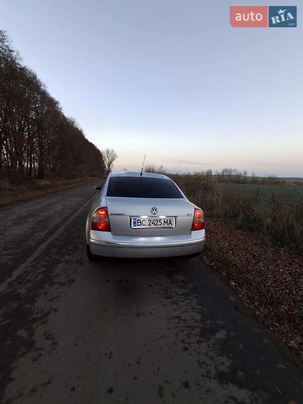 Седан Volkswagen Passat 2004 в Сокале фото 5 Седан Volkswagen Passat 2004 в Сокале