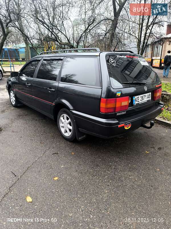 Універсал Volkswagen Passat 1994 в Запоріжжі