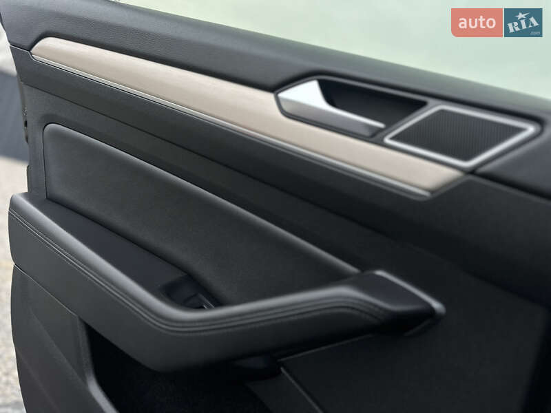 Седан Volkswagen Passat 2019 в Берегово фото 32 Седан Volkswagen Passat 2019 в Берегово