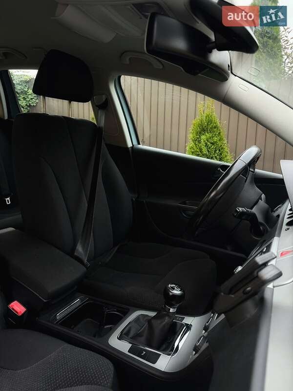 Универсал Volkswagen Passat 2008 в Луцке фото 11 Универсал Volkswagen Passat 2008 в Луцке