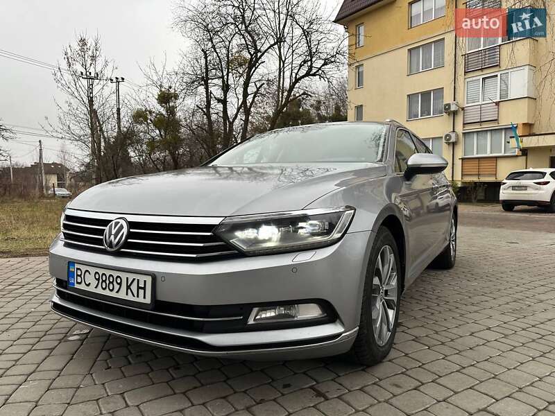 Универсал Volkswagen Passat 2019 в Львове