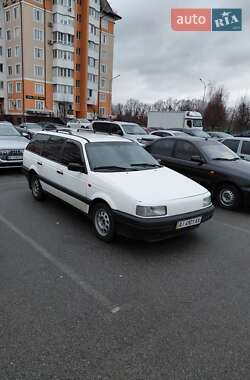 Универсал Volkswagen Passat 1992 в Буче