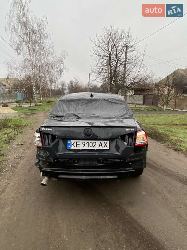 Седан Volkswagen Passat 2014 в Новомосковске фото 9 Седан Volkswagen Passat 2014 в Новомосковске