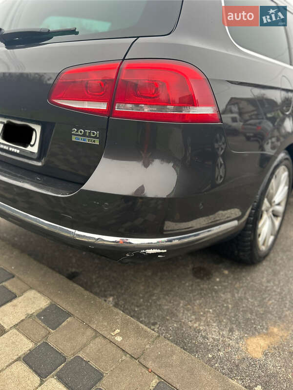 Универсал Volkswagen Passat 2011 в Хотове