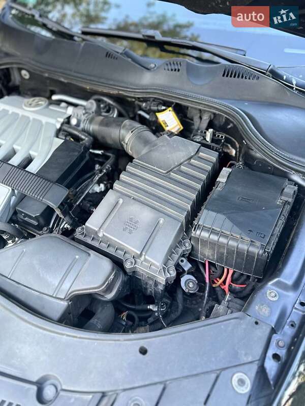 Седан Volkswagen Passat 2006 в Днепре