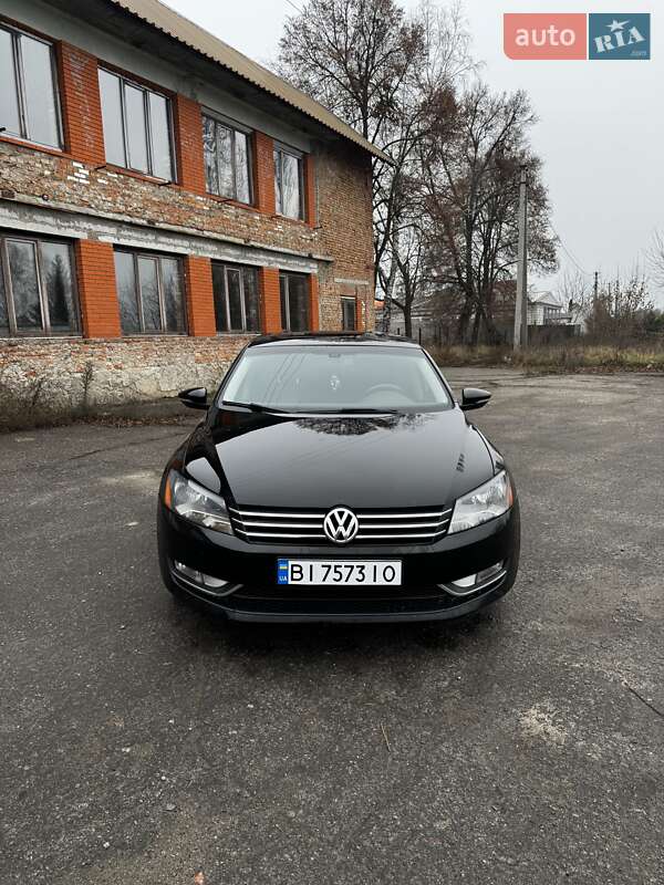 Седан Volkswagen Passat 2011 в Полтаве