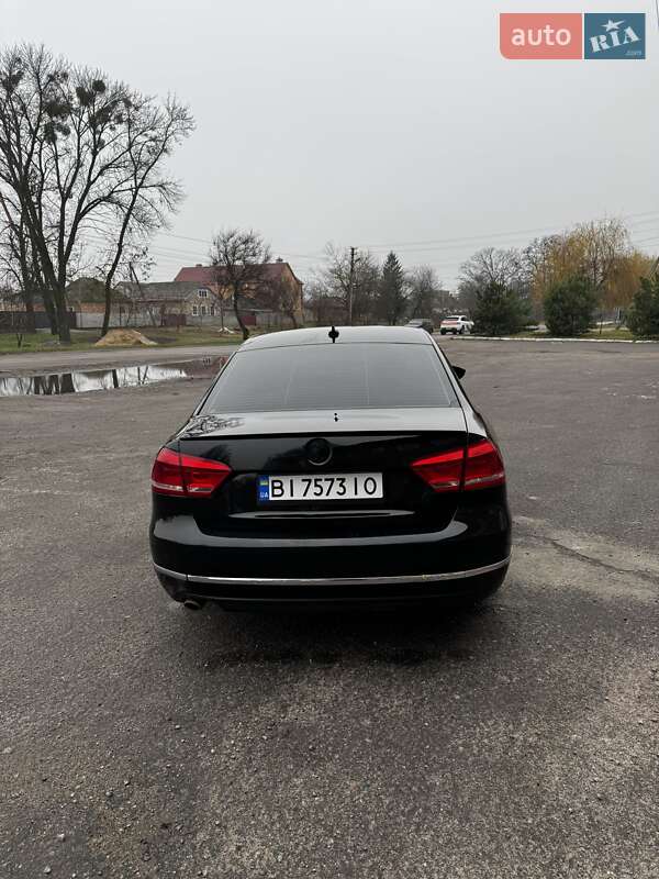 Седан Volkswagen Passat 2011 в Полтаве