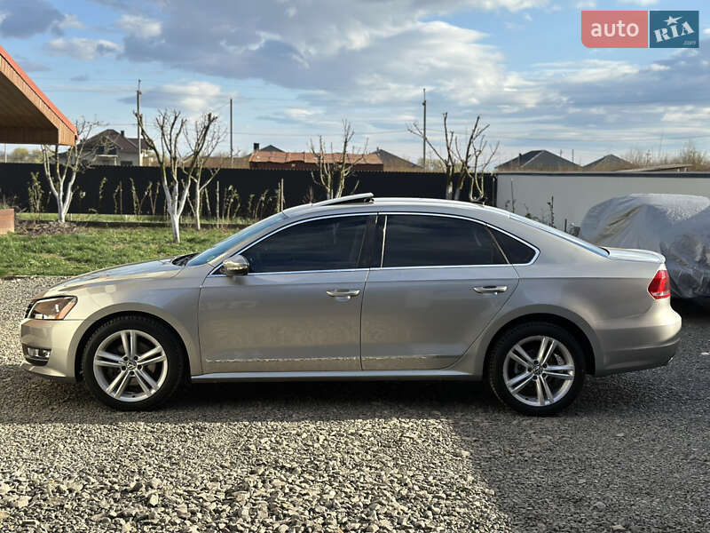 Седан Volkswagen Passat 2013 в Ужгороде