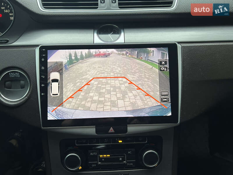 Универсал Volkswagen Passat 2011 в Днепре