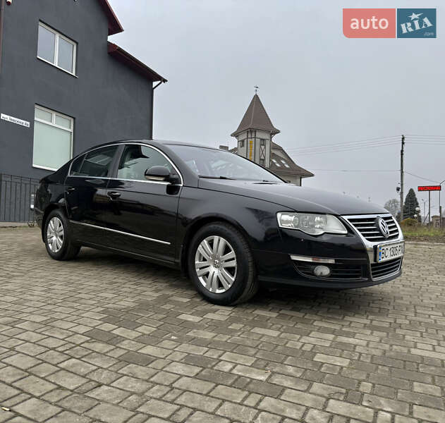 Седан Volkswagen Passat 2009 в Львове