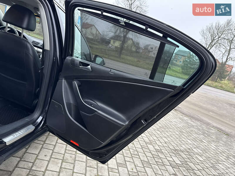Седан Volkswagen Passat 2009 в Львове