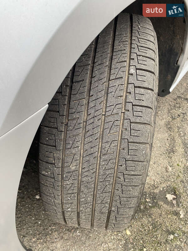 Седан Volkswagen Passat 2013 в Києві фото 4 Седан Volkswagen Passat 2013 в Києві