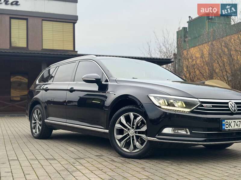Универсал Volkswagen Passat 2015 в Ровно