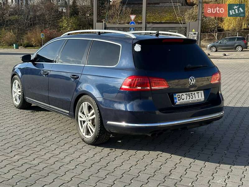 Универсал Volkswagen Passat 2011 в Тернополе