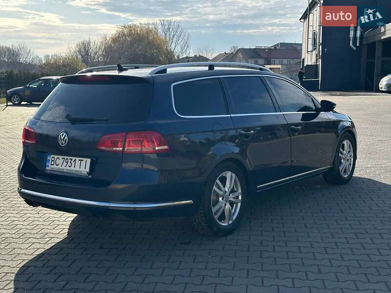 Универсал Volkswagen Passat 2011 в Тернополе