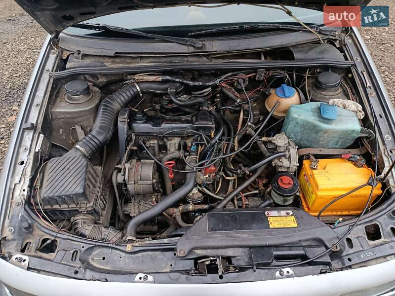 Седан Volkswagen Passat 1988 в Трускавце фото 9 Седан Volkswagen Passat 1988 в Трускавце