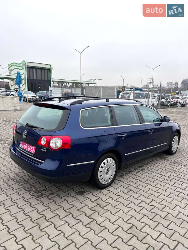 Универсал Volkswagen Passat 2010 в Нововолынске фото 7 Универсал Volkswagen Passat 2010 в Нововолынске