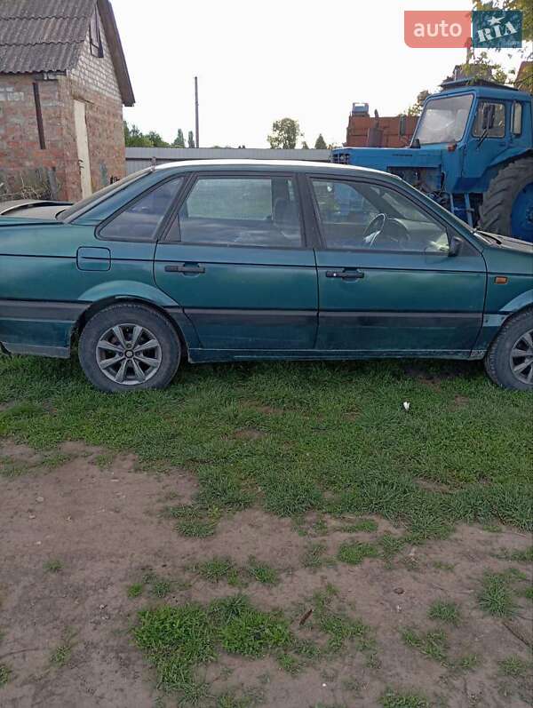 Седан Volkswagen Passat 1991 в Андрушевке фото 6 Седан Volkswagen Passat 1991 в Андрушевке