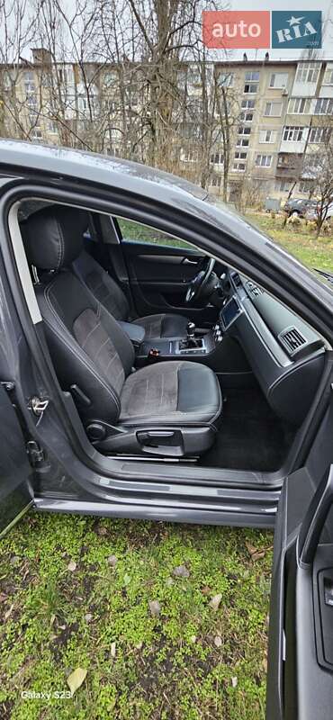 Седан Volkswagen Passat 2014 в Киеве фото 7 Седан Volkswagen Passat 2014 в Киеве